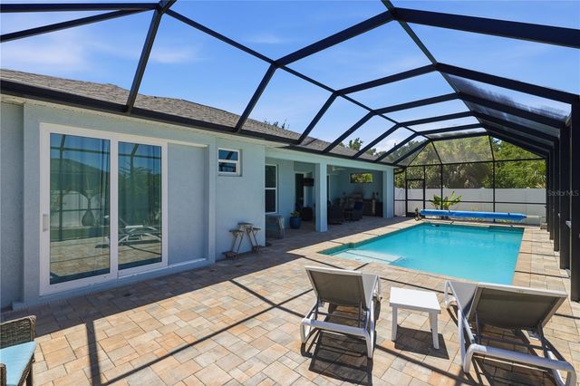 10039 KINGSVILLE DRIVE, Port Charlotte, FL 33981