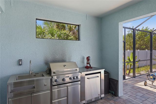 10039 KINGSVILLE DRIVE, Port Charlotte, FL 33981