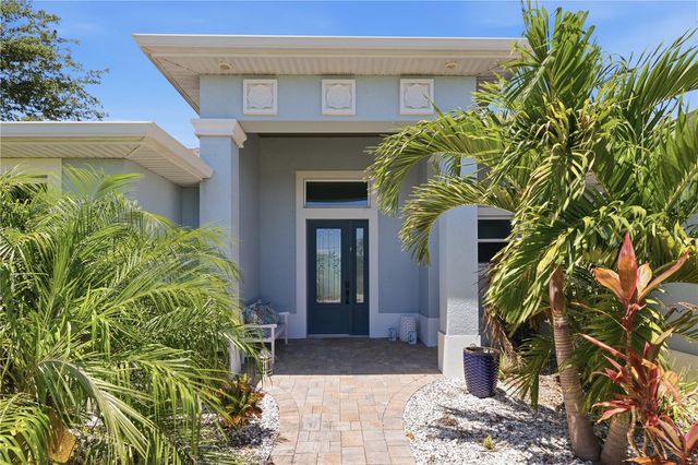 10039 KINGSVILLE DRIVE, Port Charlotte, FL 33981