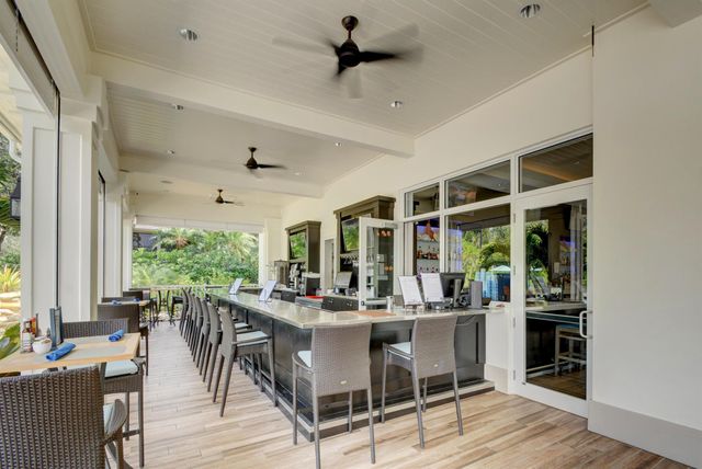 5650 SE Foxcross Place, Stuart, FL 34997