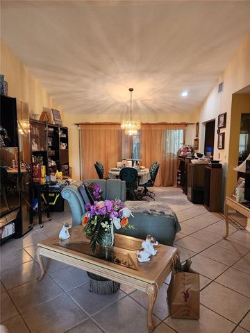 713 BEAR WAY, Kissimmee, FL 34759