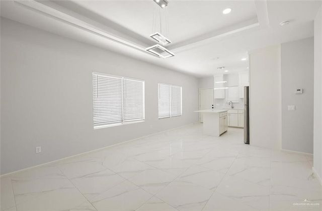 500 N Emerald Avenue, Edinburg, TX 78541