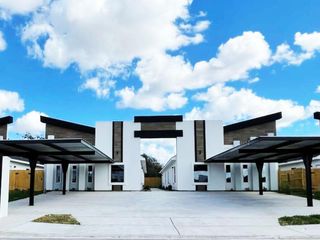 500 N Emerald Avenue, Edinburg, TX 78541