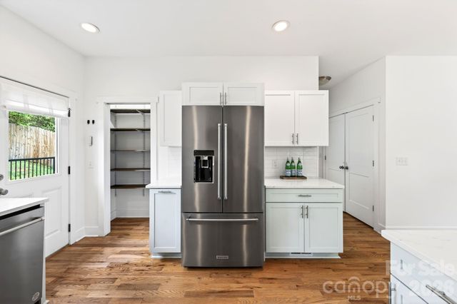 163 Sand Hill Road, Asheville, NC 28806