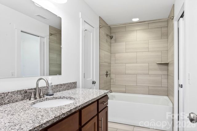 163 Sand Hill Road, Asheville, NC 28806