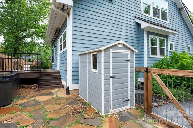 163 Sand Hill Road, Asheville, NC 28806