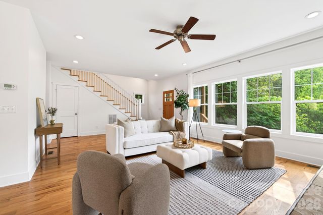 163 Sand Hill Road, Asheville, NC 28806