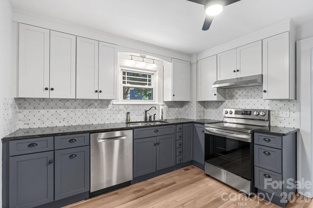 121 Westwood Road, Asheville, NC 28804