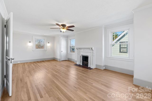 121 Westwood Road, Asheville, NC 28804