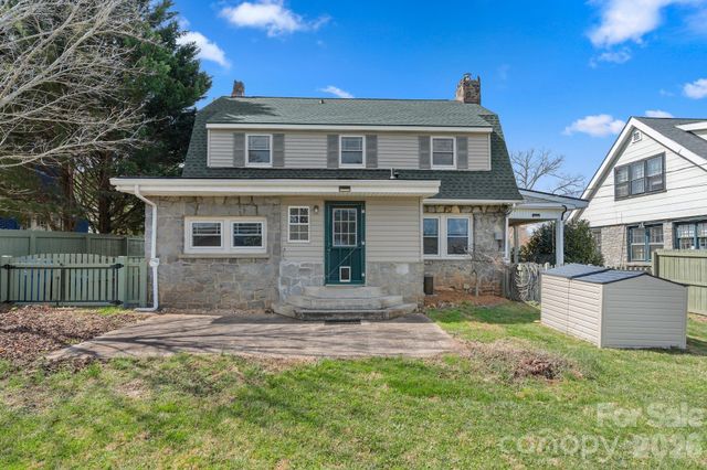 121 Westwood Road, Asheville, NC 28804