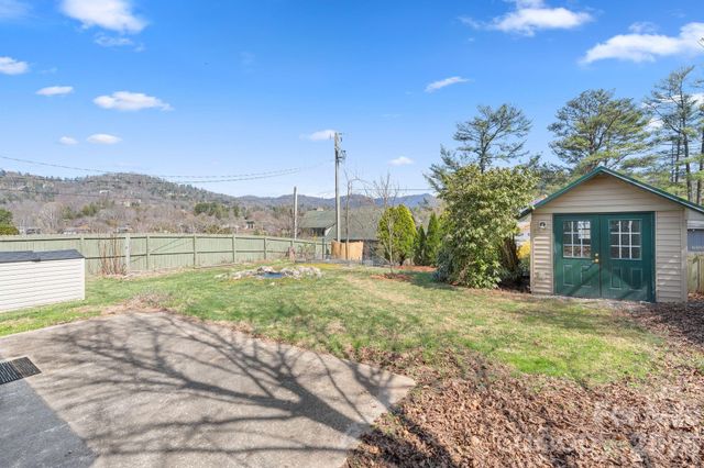121 Westwood Road, Asheville, NC 28804