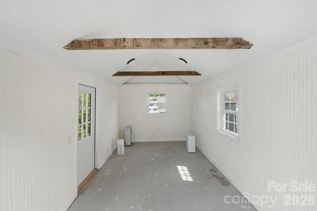 121 Westwood Road, Asheville, NC 28804