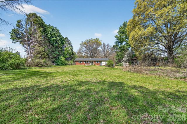 8021 Nc 150 Highway E, Terrell, NC 28682