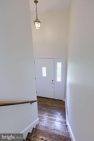 2810 HARRISBURG PIKE, Lancaster, PA 17601