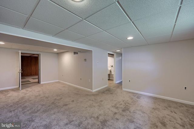 2810 HARRISBURG PIKE, Lancaster, PA 17601