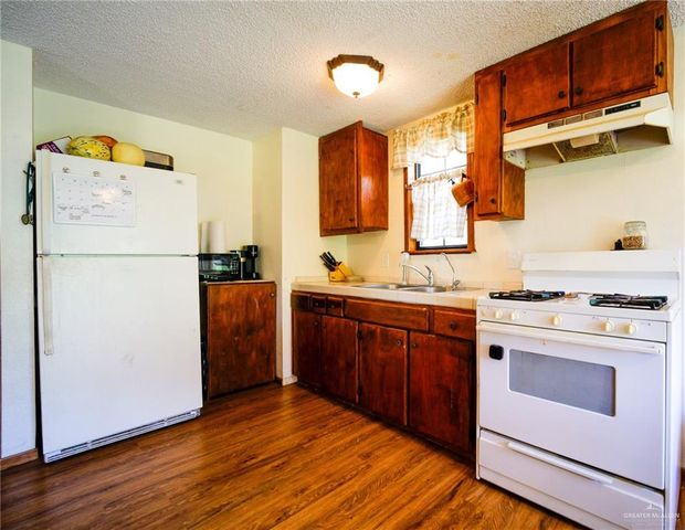 11817 Olive, Mercedes, TX 78570
