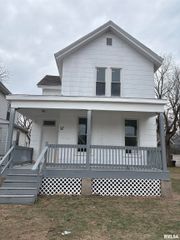 804 NE MONROE Street, Peoria, IL 61603