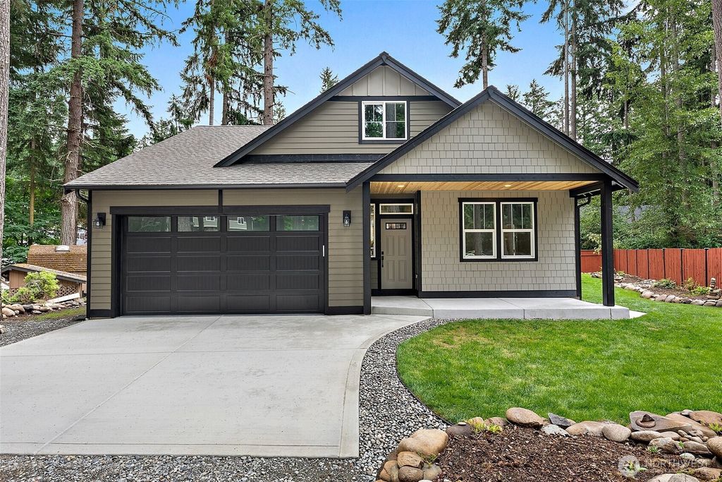 18232 Rockwood Court SE, Yelm, WA 98597