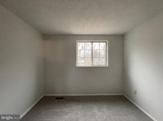 13524 BENTLEY CIR, Woodbridge, VA 22192