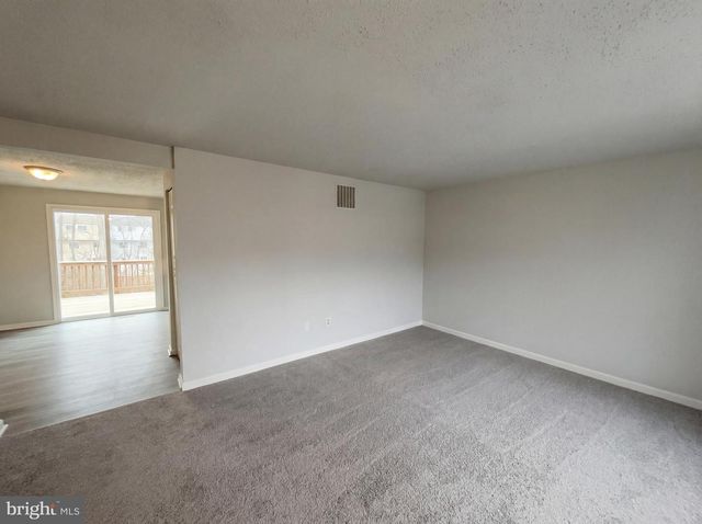 13524 BENTLEY CIR, Woodbridge, VA 22192