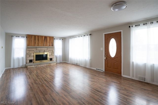 970 S Chillicothe Road, Aurora, OH 44202