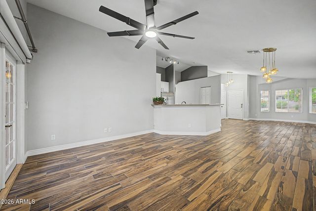 16036 N 11TH Avenue 1058, Phoenix, AZ 85023