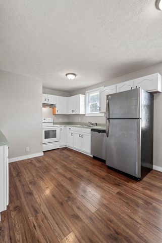 780 Pollard Rd, Clarksville, TN 37042