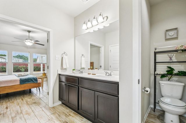 1909 Omaha DR, Lago Vista, TX 78645