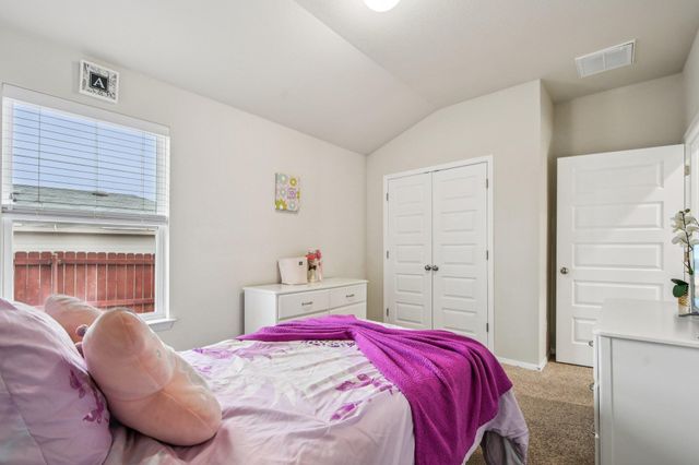 1909 Omaha DR, Lago Vista, TX 78645