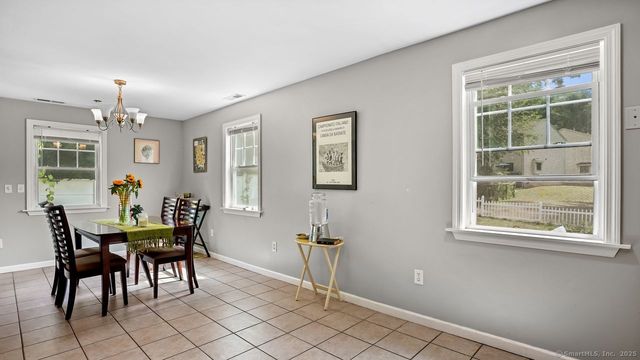 1371 Old North Colony Road, Meriden, CT 06450