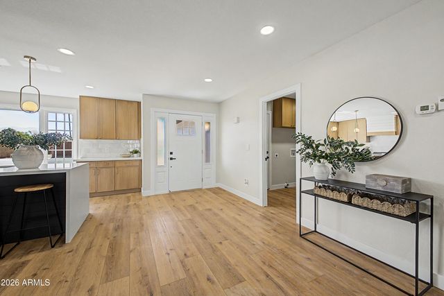 6743 S NEWBERRY Road, Tempe, AZ 85283