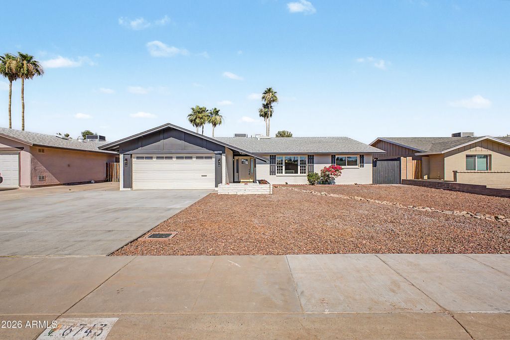 6743 S NEWBERRY Road, Tempe, AZ 85283