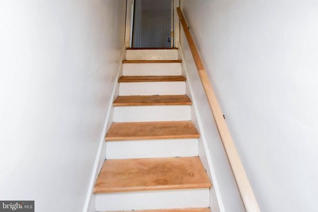 13323 WARBURTON DR, Fort Washington, MD 20744