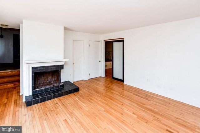 13323 WARBURTON DR, Fort Washington, MD 20744