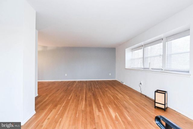 13323 WARBURTON DR, Fort Washington, MD 20744