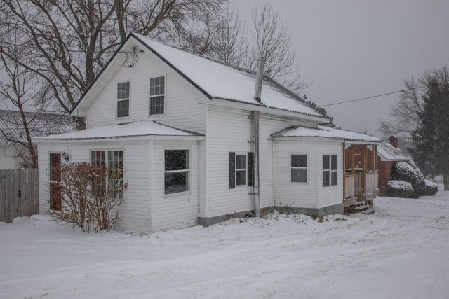 35 Bouck Street, Dannemora, NY 12929