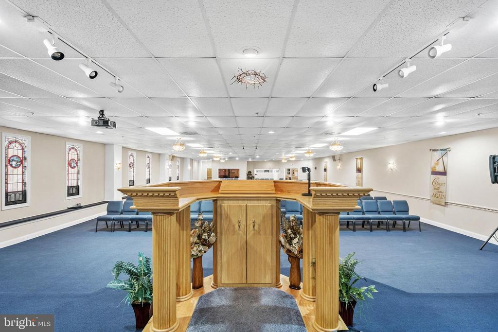 1721 HADDON AVE, Camden, NJ 08103