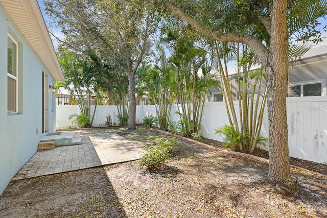 7705 S FITZGERALD STREET, Tampa, FL 33616