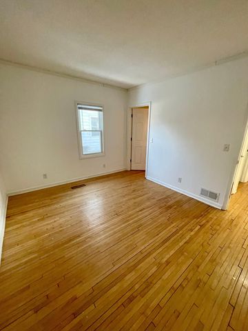 1283 Rice Street, Saint Paul, MN 55117