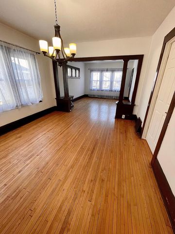 1283 Rice Street, Saint Paul, MN 55117