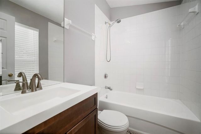 1231 CHARLESWORTH DRIVE, Wesley Chapel, FL 33543