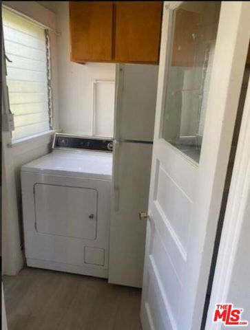 1246 N El Centro Avenue 1248, Los Angeles, CA 90038