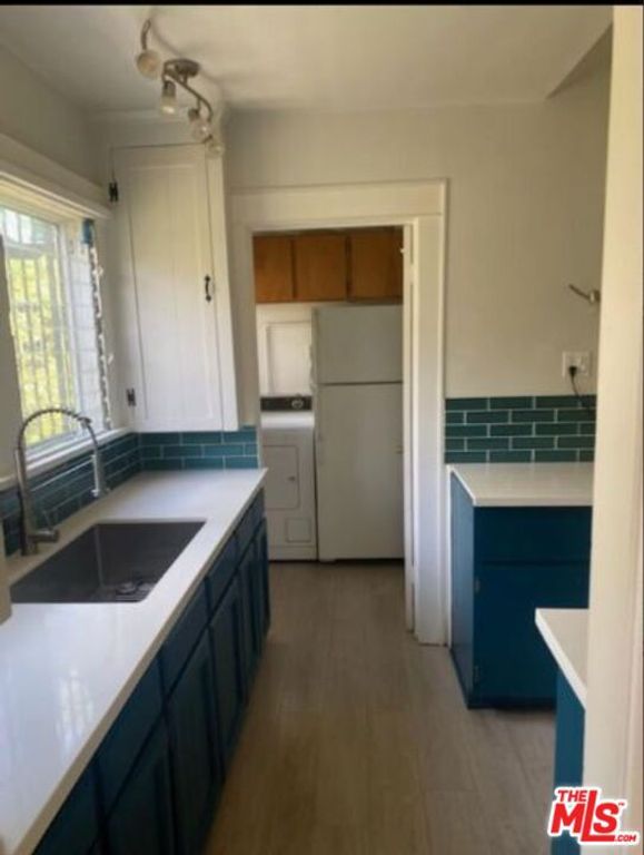 1246 N El Centro Avenue 1248, Los Angeles, CA 90038