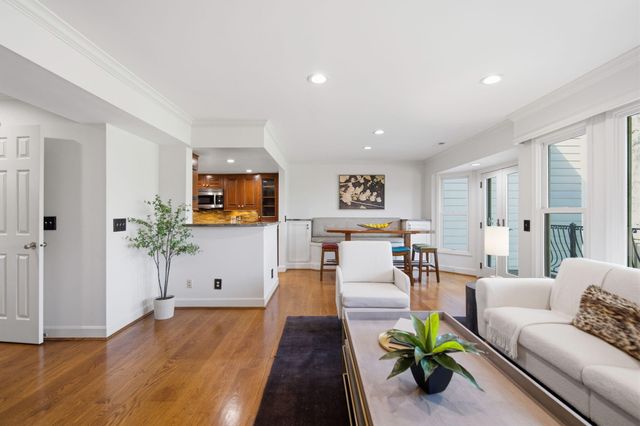 116 Shelby Street, Covington, KY 41011