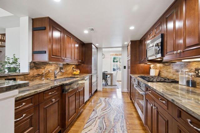 116 Shelby Street, Covington, KY 41011