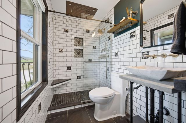 116 Shelby Street, Covington, KY 41011