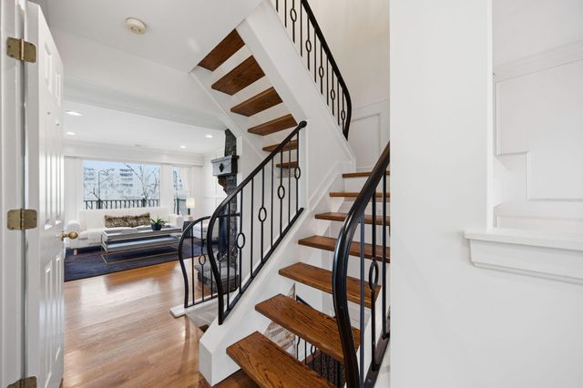 116 Shelby Street, Covington, KY 41011