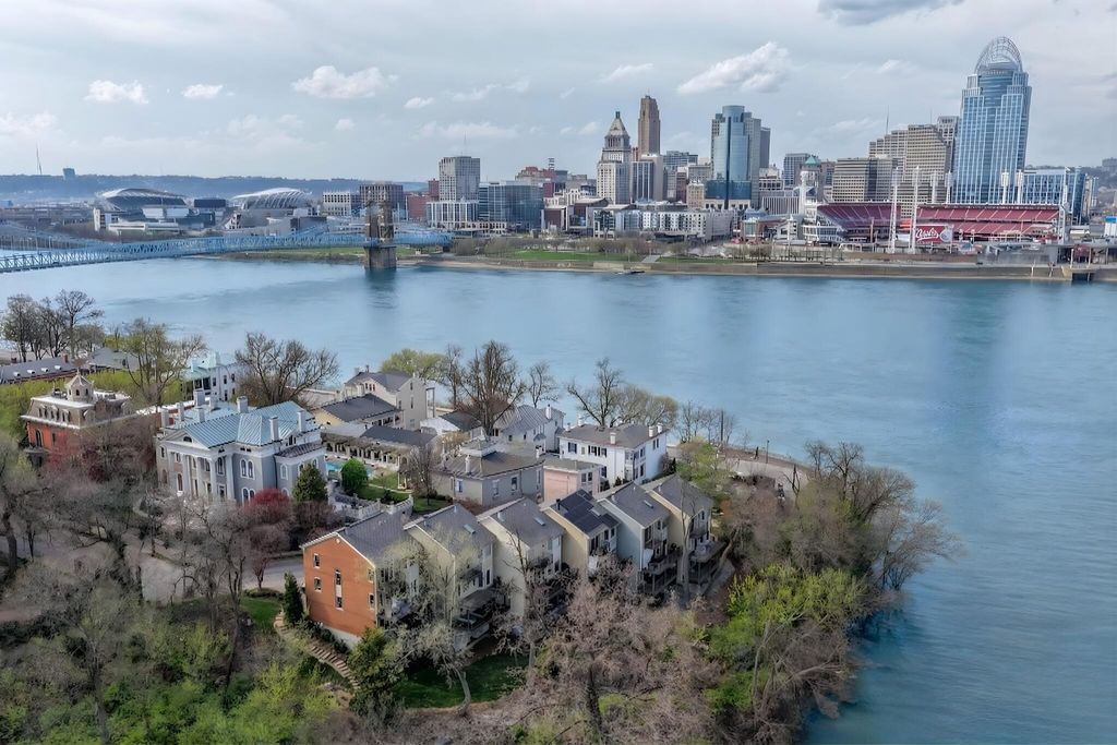 116 Shelby Street, Covington, KY 41011