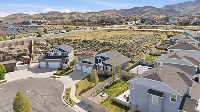 14332 S DUSTY MEADOW CIR, Herriman, UT 84096