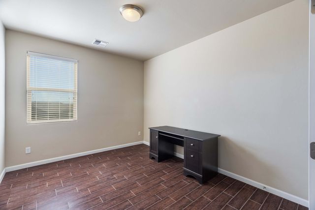 7436 Window Peak Road NW, Albuquerque, NM 87114